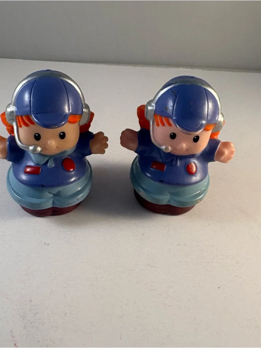 Lot 2 Fisher Price Little People Woman Girl Cap Headset Red Hair/Orange Hair‎